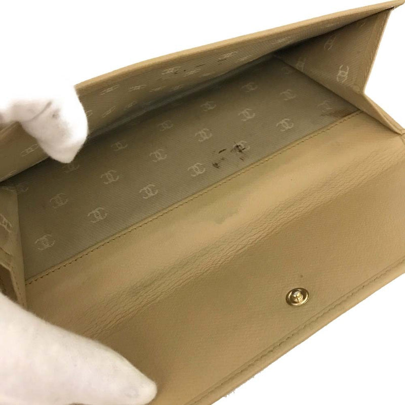 Ega Chanel Coco Button Leather Long