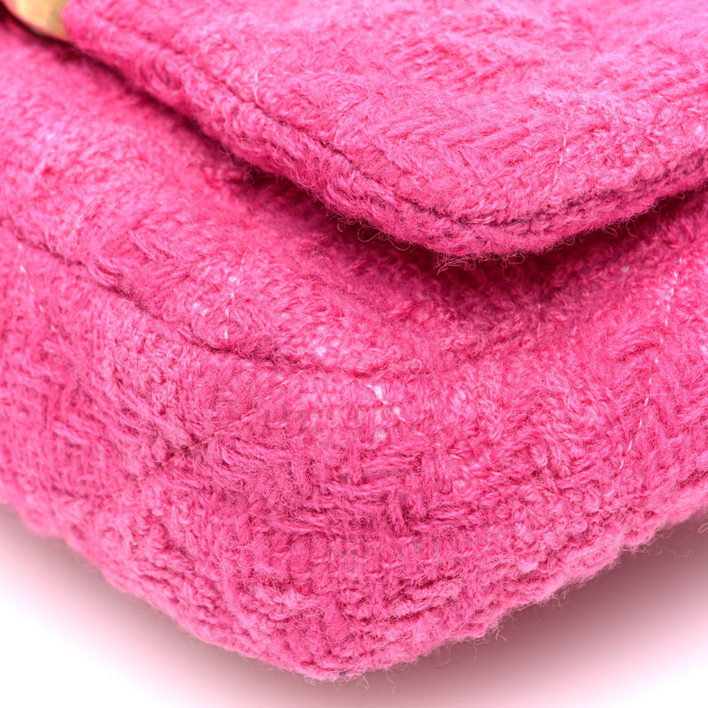 Tweed Quilted Chanel 19 Waist Bag Pink