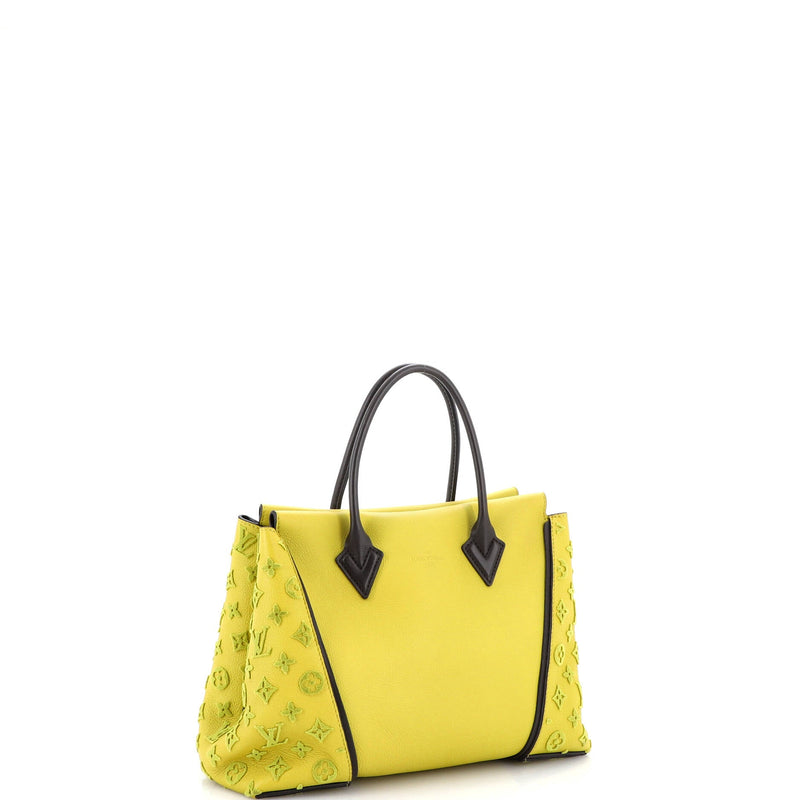 W Tote Veau Cachemire Calfskin Pm