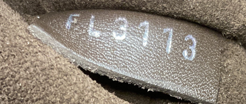 W Tote Veau Cachemire Calfskin Pm