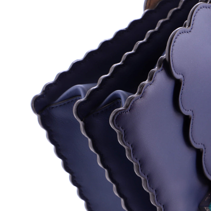 Kan I Bag Leather Medium