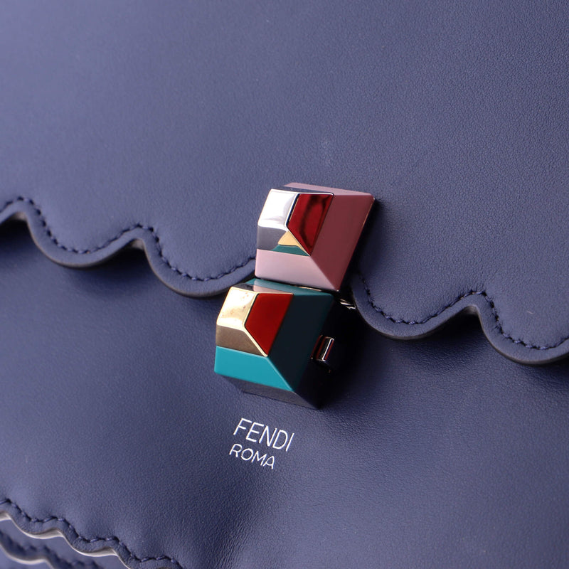 Kan I Bag Leather Medium