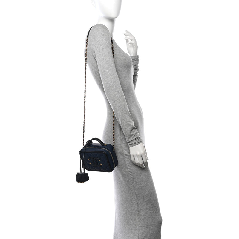 Caviar Quilted Small Cc Filigree Vanity