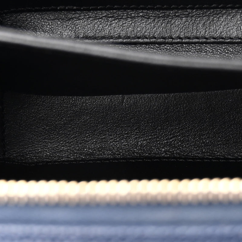 Caviar Quilted Small Cc Filigree Vanity