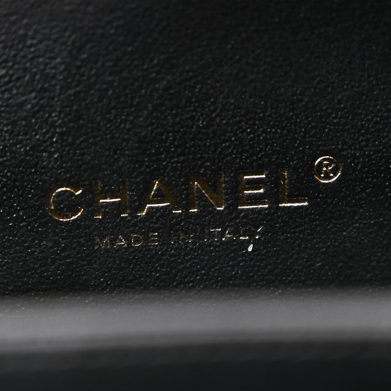 Caviar Quilted Small Cc Filigree Vanity