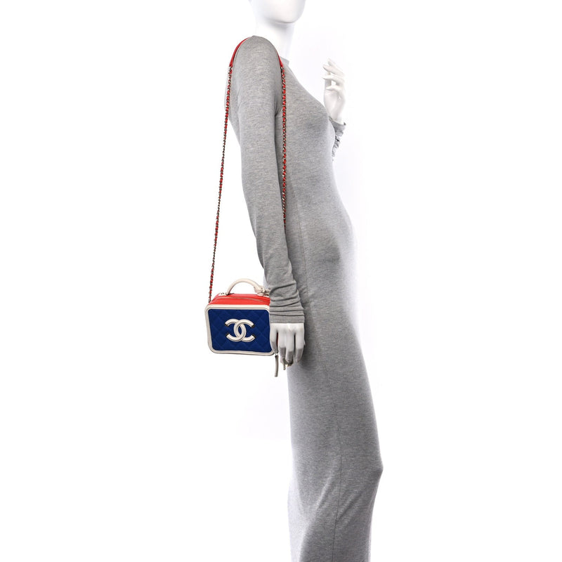 Caviar Quilted Small Cc Filigree Vanity