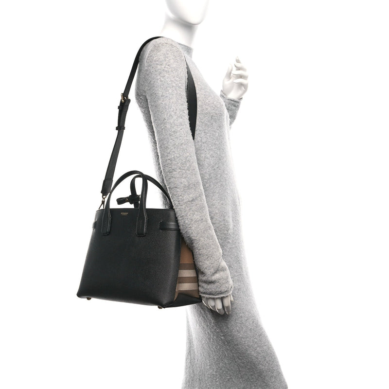 Grainy Calfskin House Check Medium