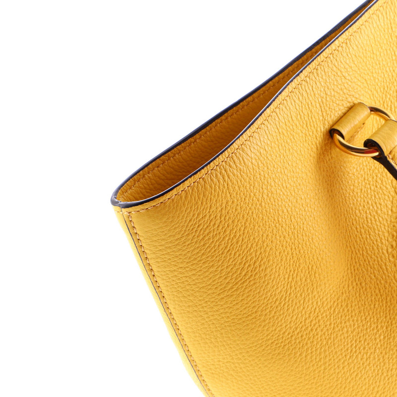 Embossed Logo Open Tote Vitello Daino