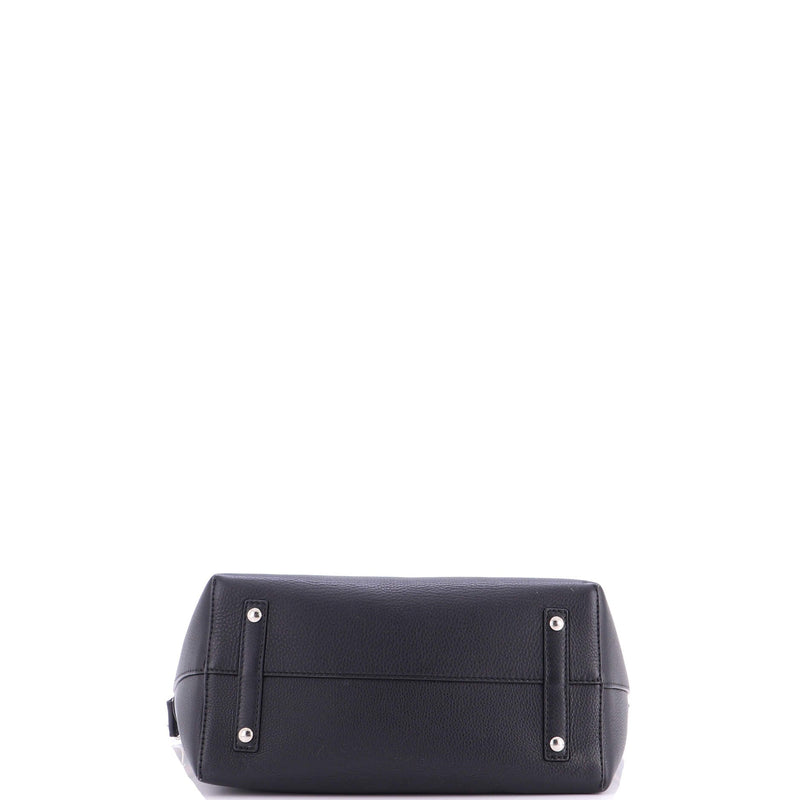 Belt Tote Leather Medium