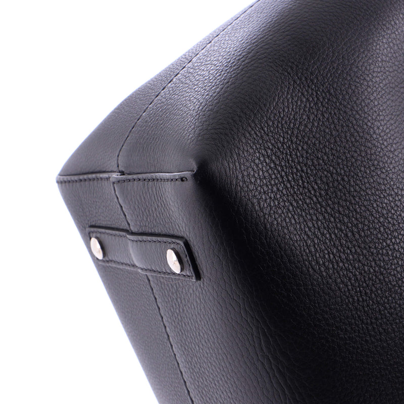 Belt Tote Leather Medium