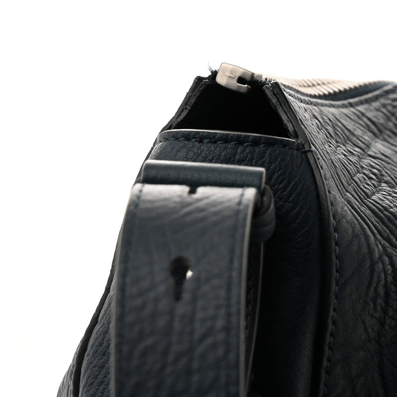 Calfskin Medium Knight Bag Lake