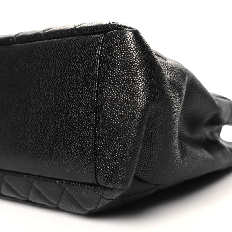 Caviar Quilted Grand Shopping Tote Gst