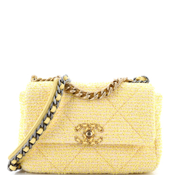 19 Flap Bag Quilted Tweed Medium