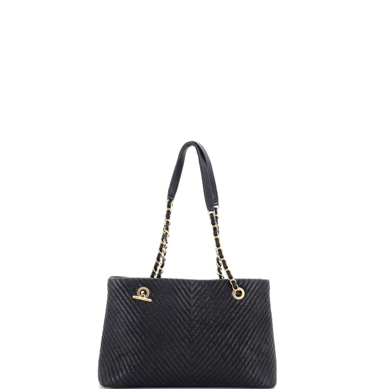 Medallion Charm Tote Chevron Wrinkled