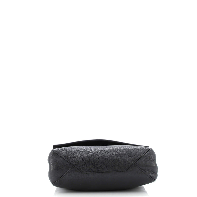 Lockme Ii Handbag Leather