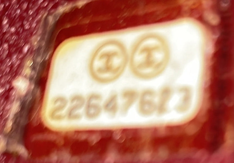 Filigree Flap Bag Quilted Caviar Medium