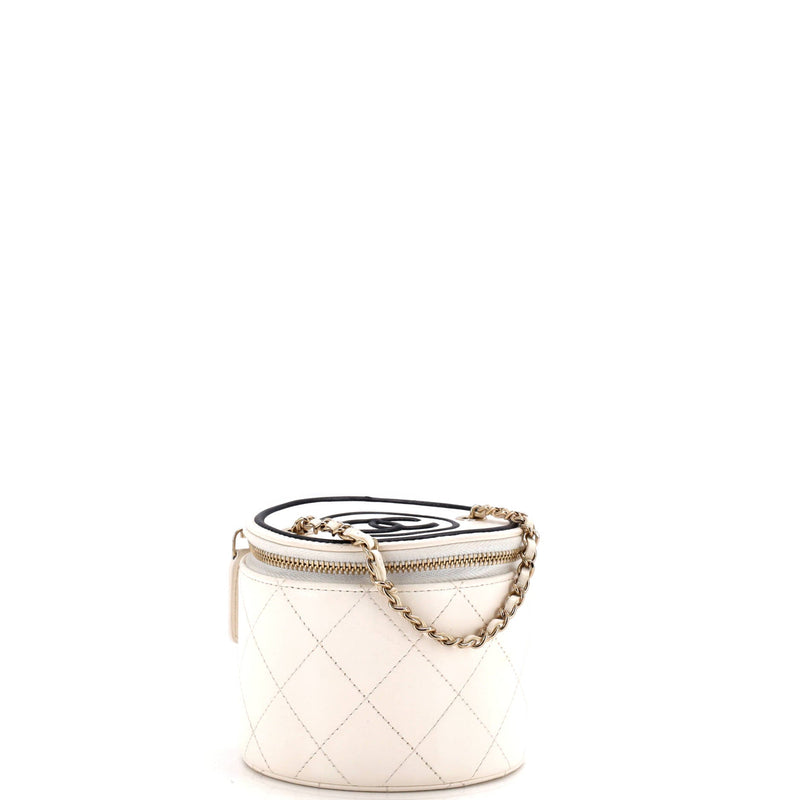 Cc Round Vanity Case With Chain Quilted