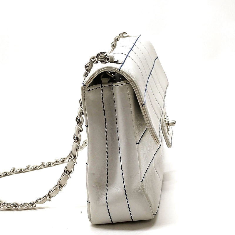 No Tariff Chanel Shoulder Bag White