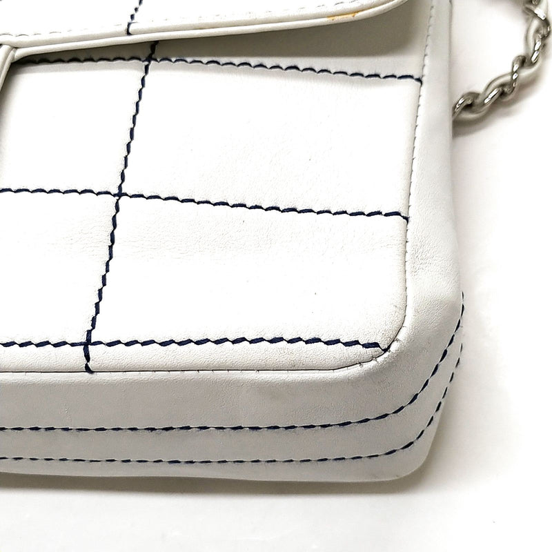 No Tariff Chanel Shoulder Bag White