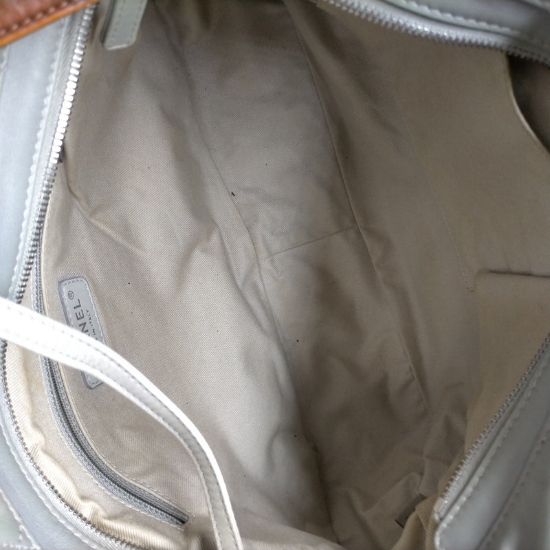 No Tariff Chanel Shoulder Bag Gray