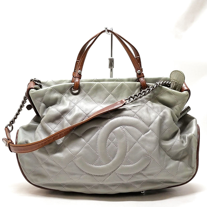 No Tariff Chanel Shoulder Bag Gray