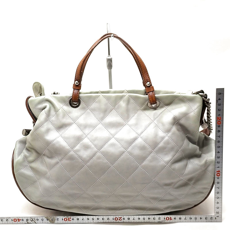 No Tariff Chanel Shoulder Bag Gray