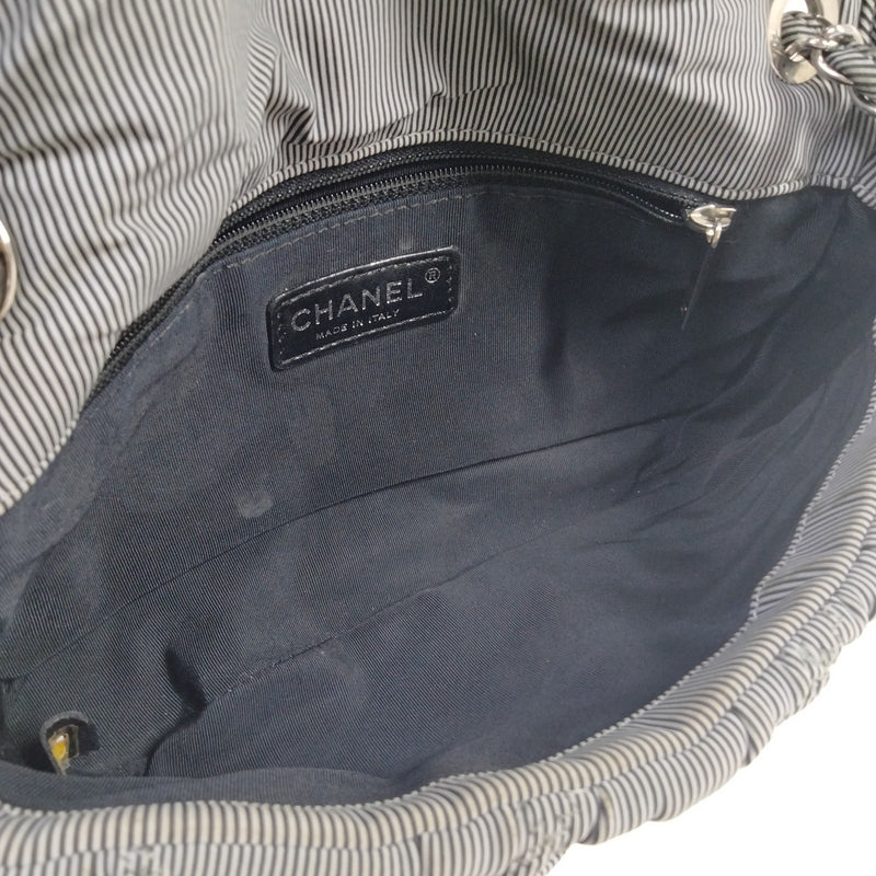 No Tariff Chanel Shoulder Bag Black