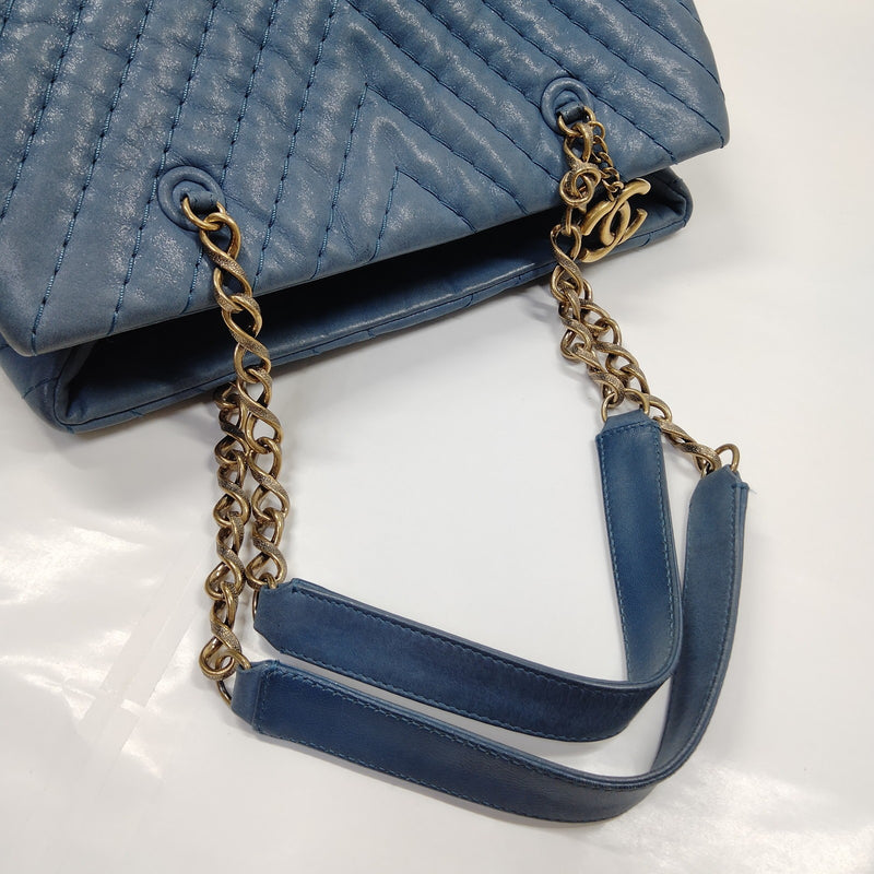 No Tariff Chanel Tote Bag Blue Leather
