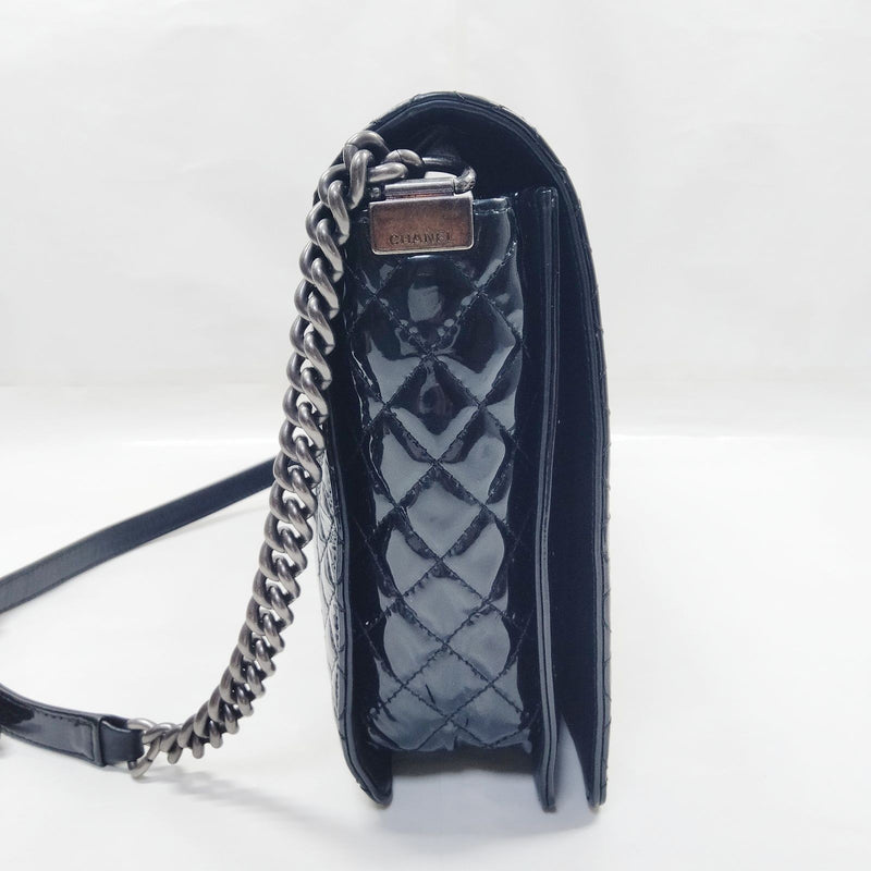 No Tariff Chanel Shoulder Bag Black