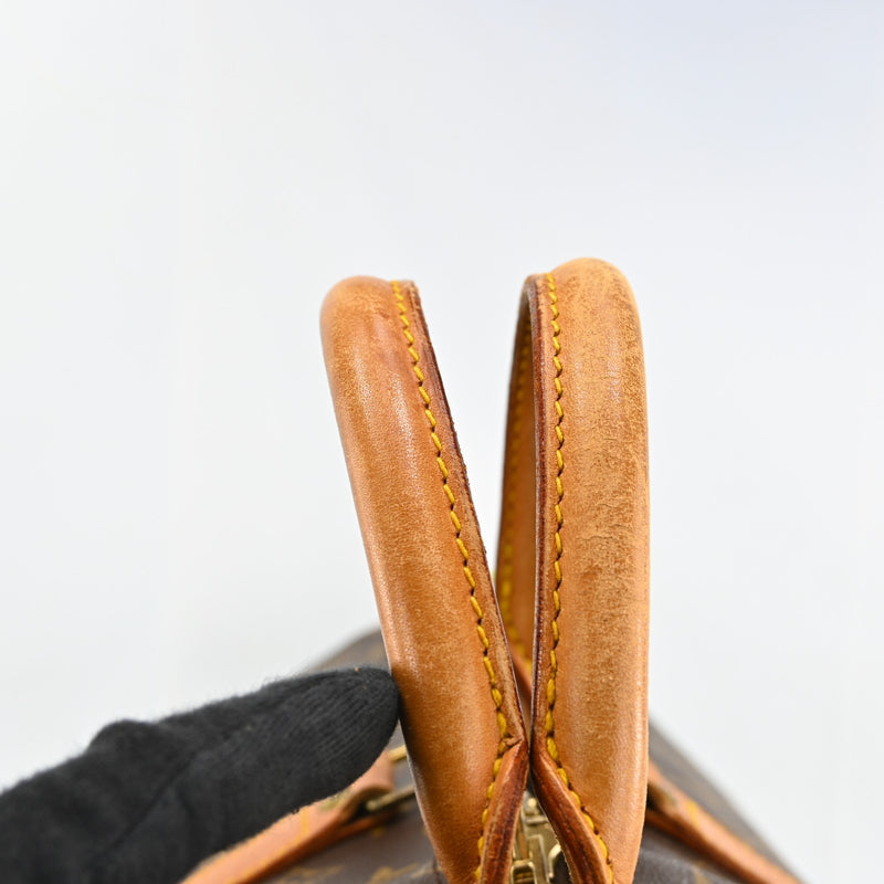 Louis Vuitton Keepall 55 Boston Bag Lv