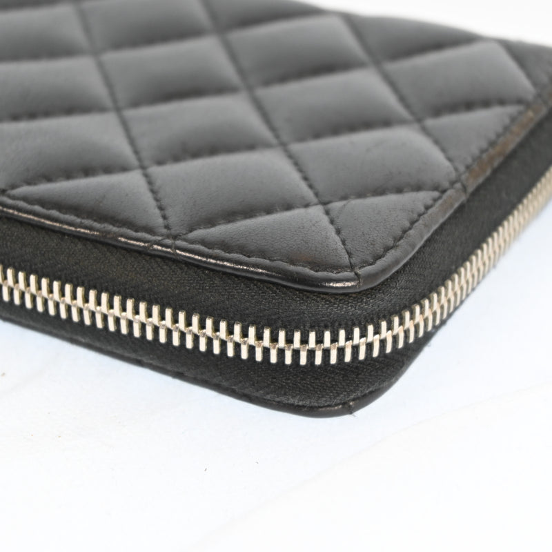 Chanel Zippy Wallet Matelasse Purse Lamb