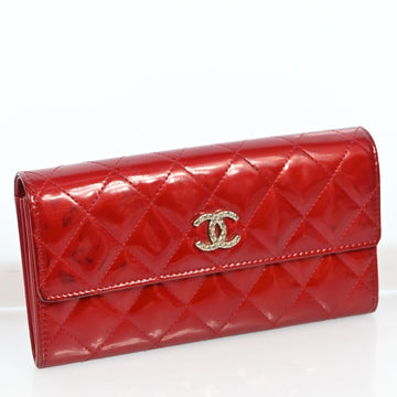 Chanel Zippy Wallet Coco Mark