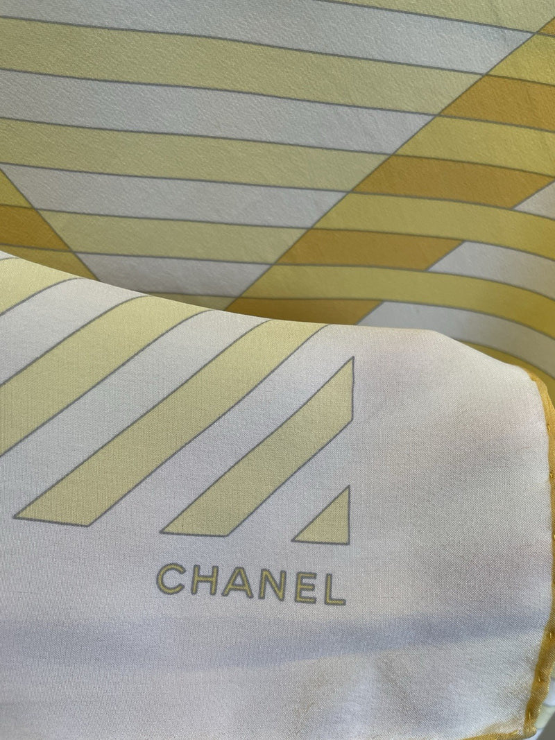 Y6# Chanel Vintage Geometric Stripe Silk