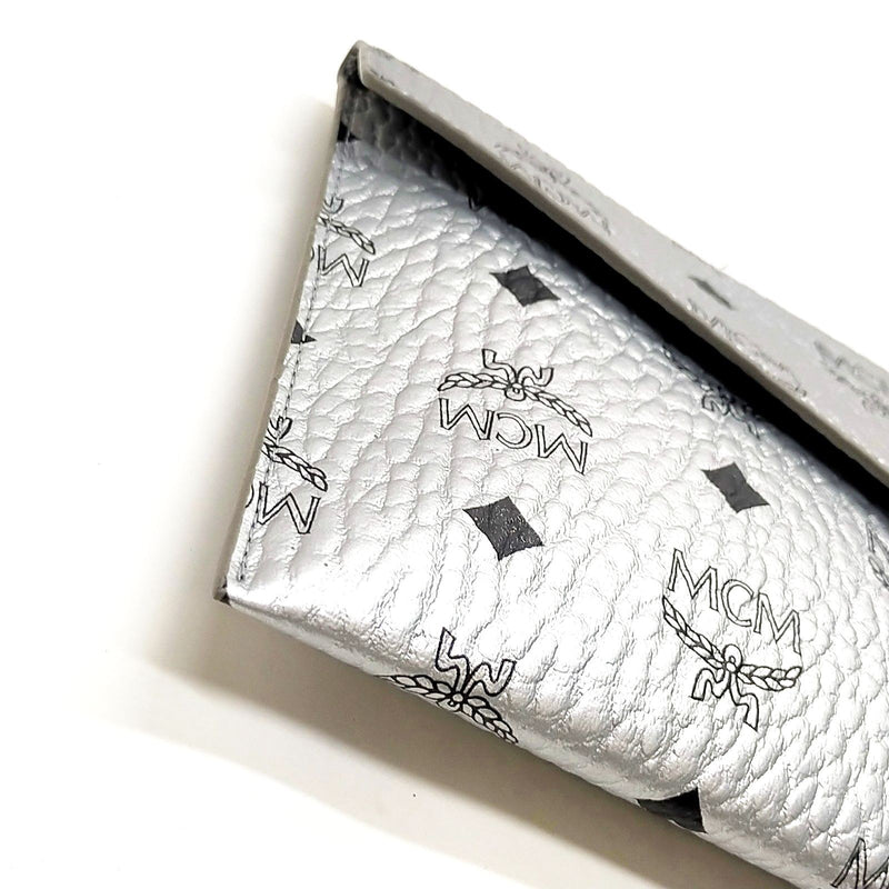 No Tariff Mcm Clutch Bag Silver Pvc