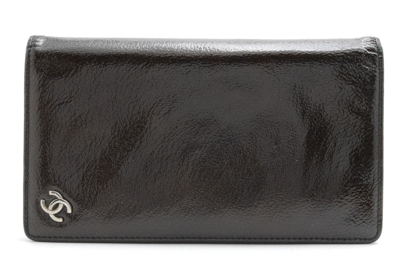 Chanel Wallet Enamel Leather Dark Green