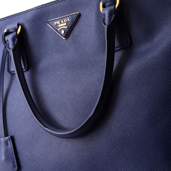 Double Zip Lux Tote Saffiano Leather Xl