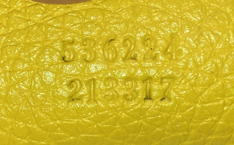 Soho Chain Crossbody Bag Leather Medium