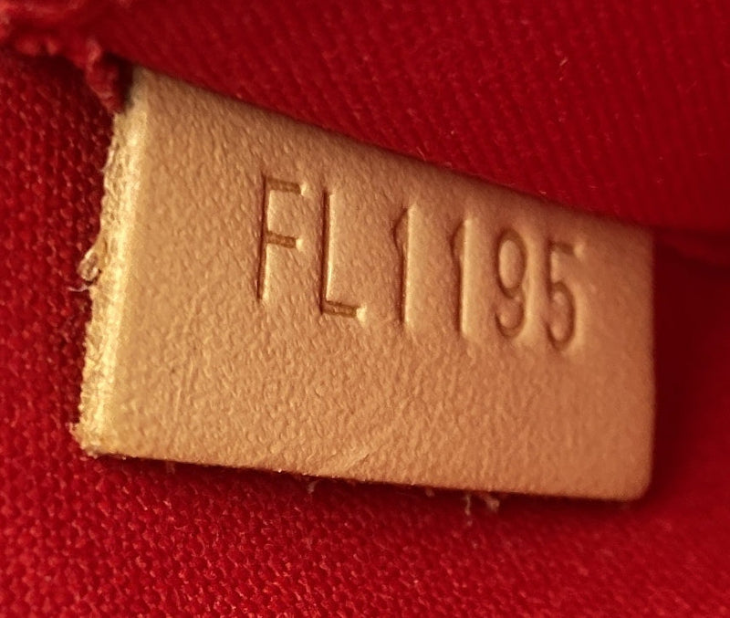 Alma Handbag Vernis Bb