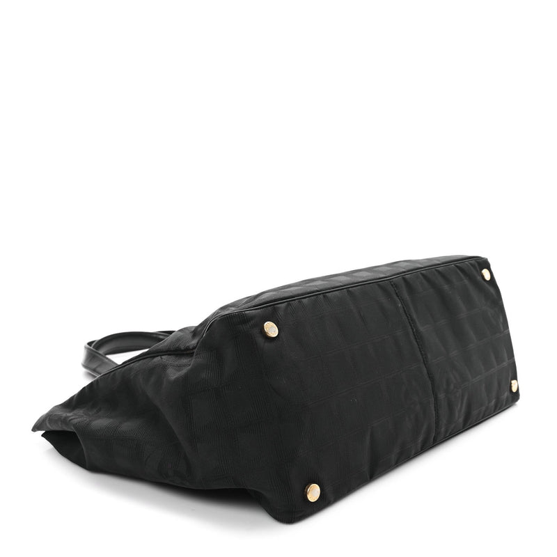 Nylon Medium Travel Tote Black