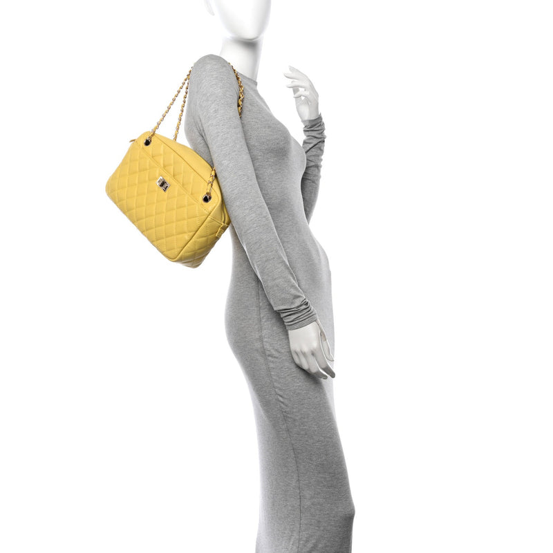 Calfskin Quilted Reissue Medium Camera