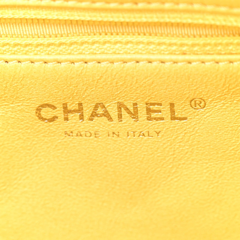 Calfskin Quilted Reissue Medium Camera