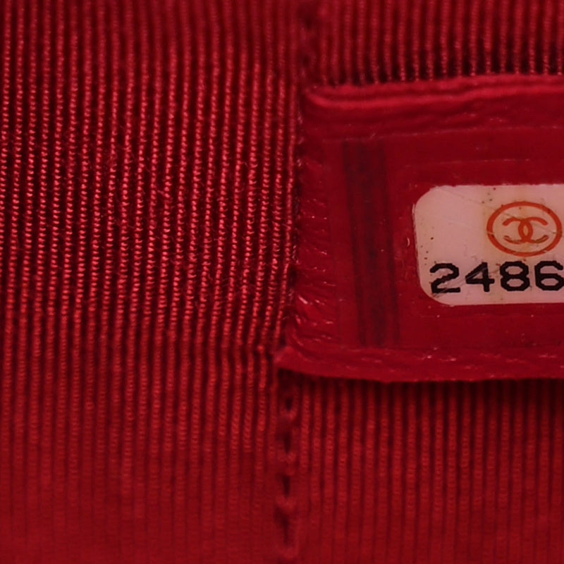 Metallic Aged Calfskin Quilted Medium