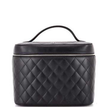 Classic Vanity Case Quilted Lambskin