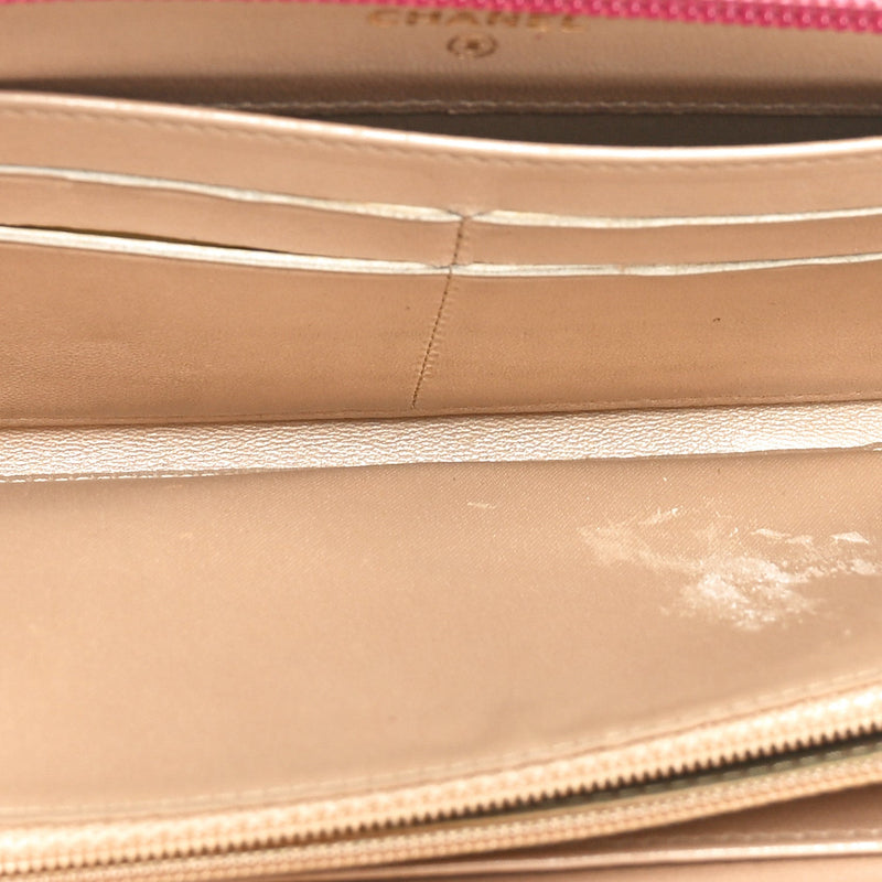 Lambskin Camellia Embossed Large Gusset