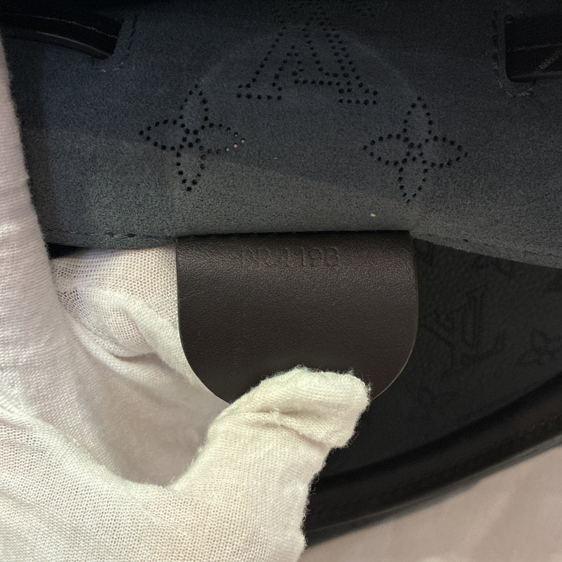 Girolata Handbag Mahina Leather