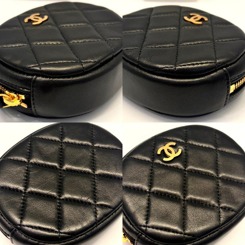 Pearl Crush Round Clutch With Chain