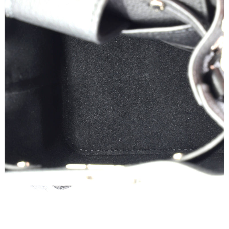 Lockme Bucket Bag Leather Nano