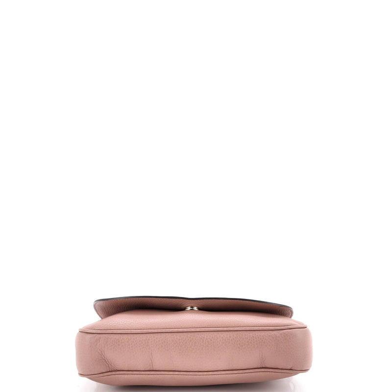 Soho Chain Crossbody Bag Leather Medium