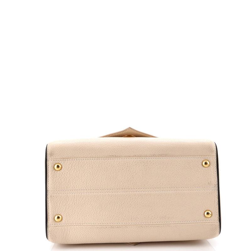 Double V Handbag Calfskin With Canvas