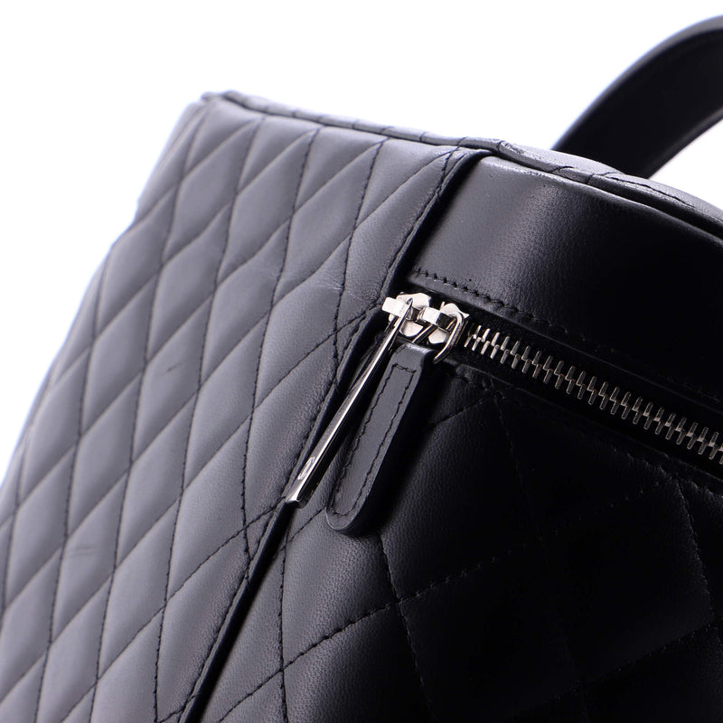 Cosmetic Case Quilted Lambskin Medium